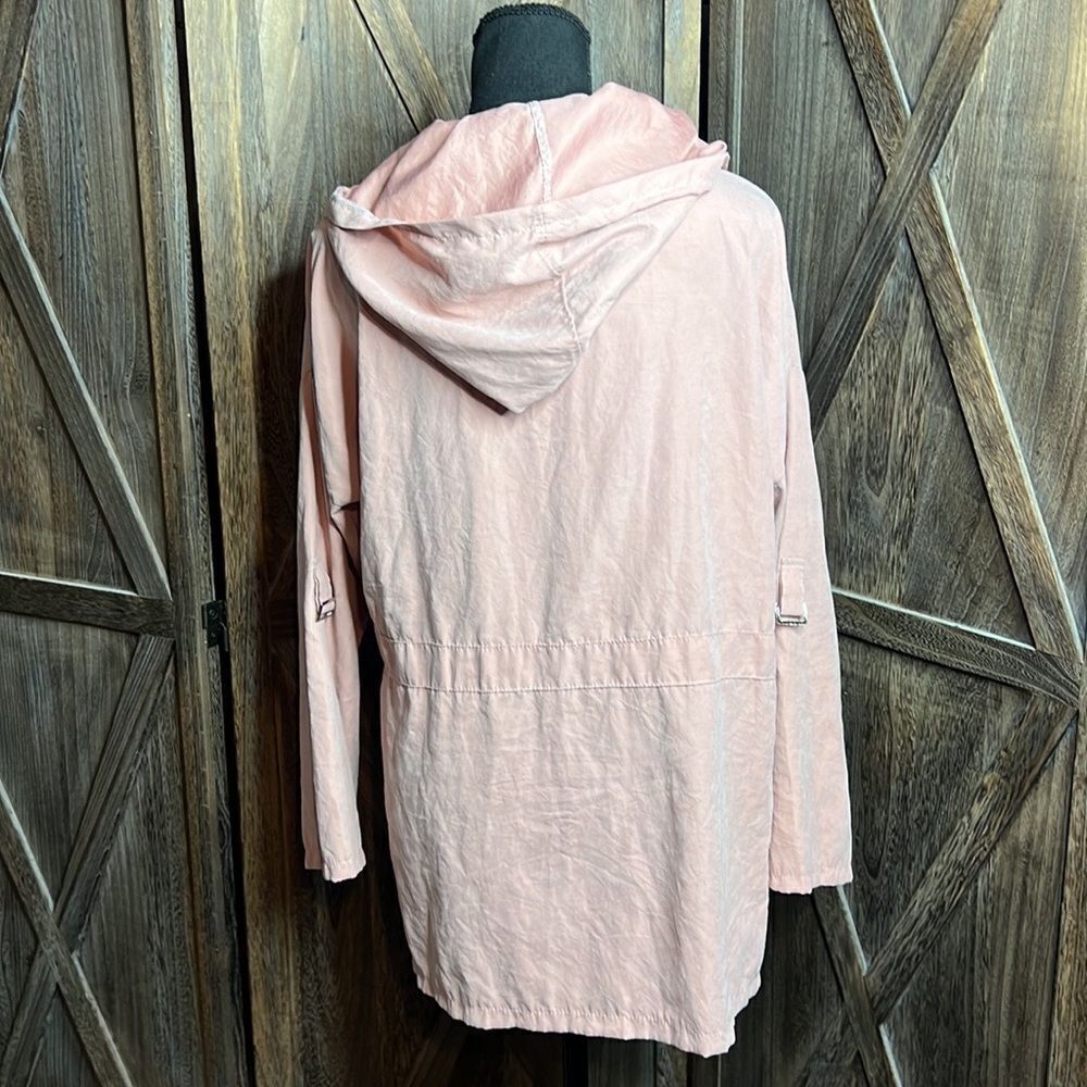 Kivenst light weight jacket - Picture 4 of 8